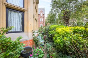 Photo 12- click for photo gallery